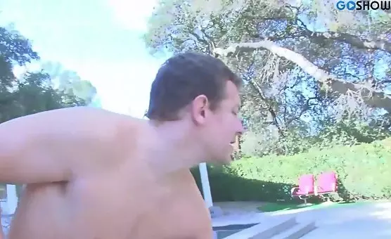 Extravagant housewife indulges in passionate encounters with her enchanting gardener